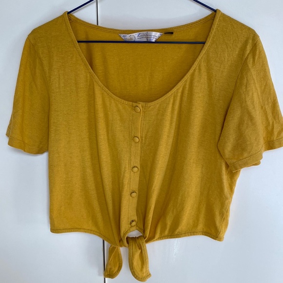 Twik Lab Yellow Tie Up Cropped Tee - Picture 2 of 7